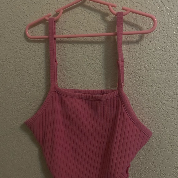 y2k pink crop top - Picture 2 of 3